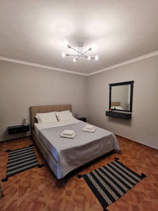 Antonela Sunshine Apartment By Corfu Escapes Perama  Exteriör bild